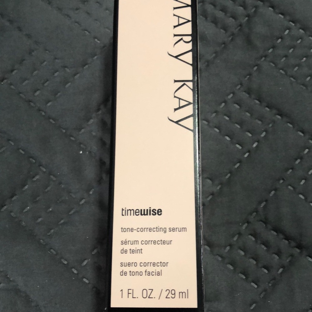 Tone correcting serum
